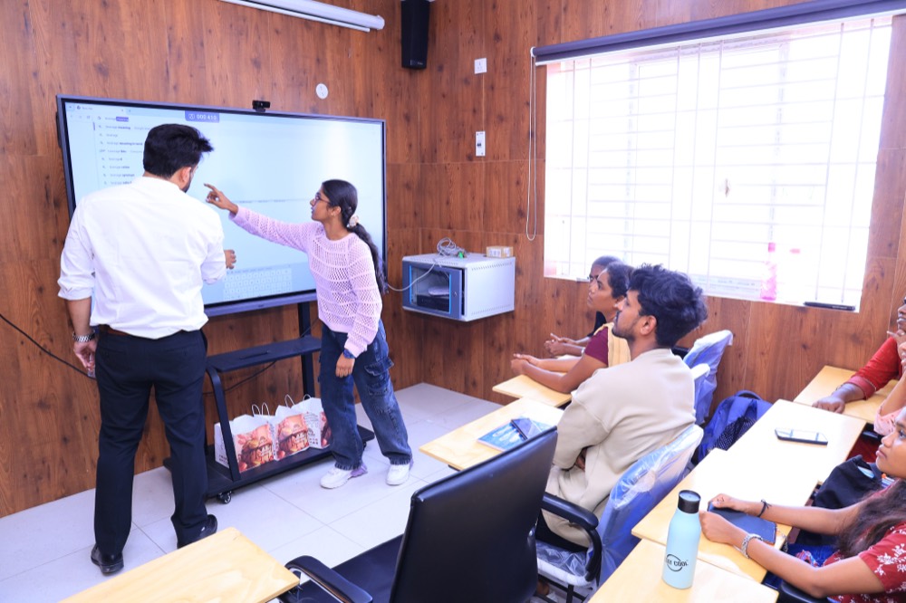 Leverage Careers team session