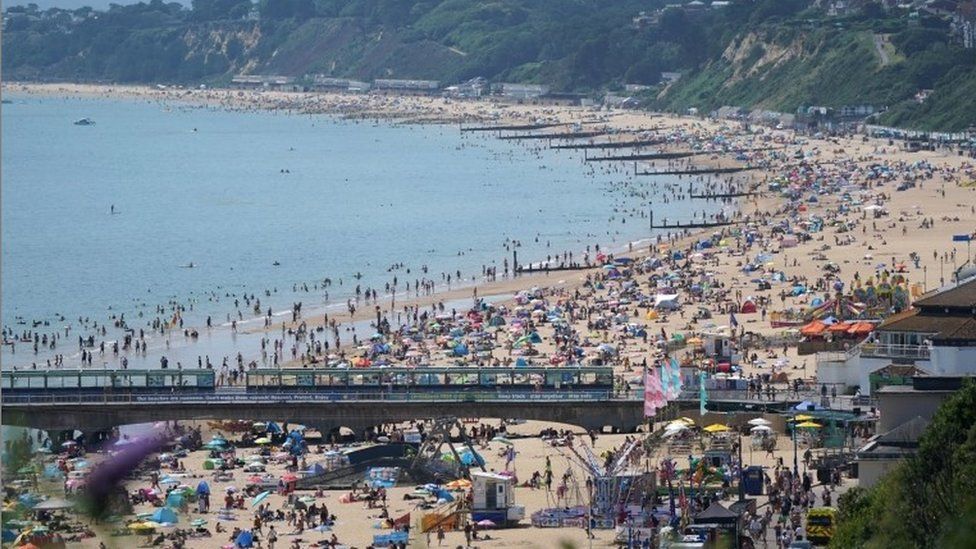 Study in UK Beach Towns: Bournemouth